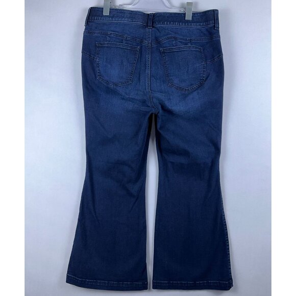 Torrid Bombshell Flare Jeans Womens Size 16XS Super Soft High Rise Blue - Picture 2 of 12